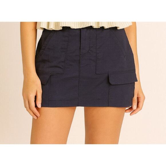Athleta Skort skirt nylon built in shorts black SZ 6 athletic cargo pockets golf - Picture 1 of 8